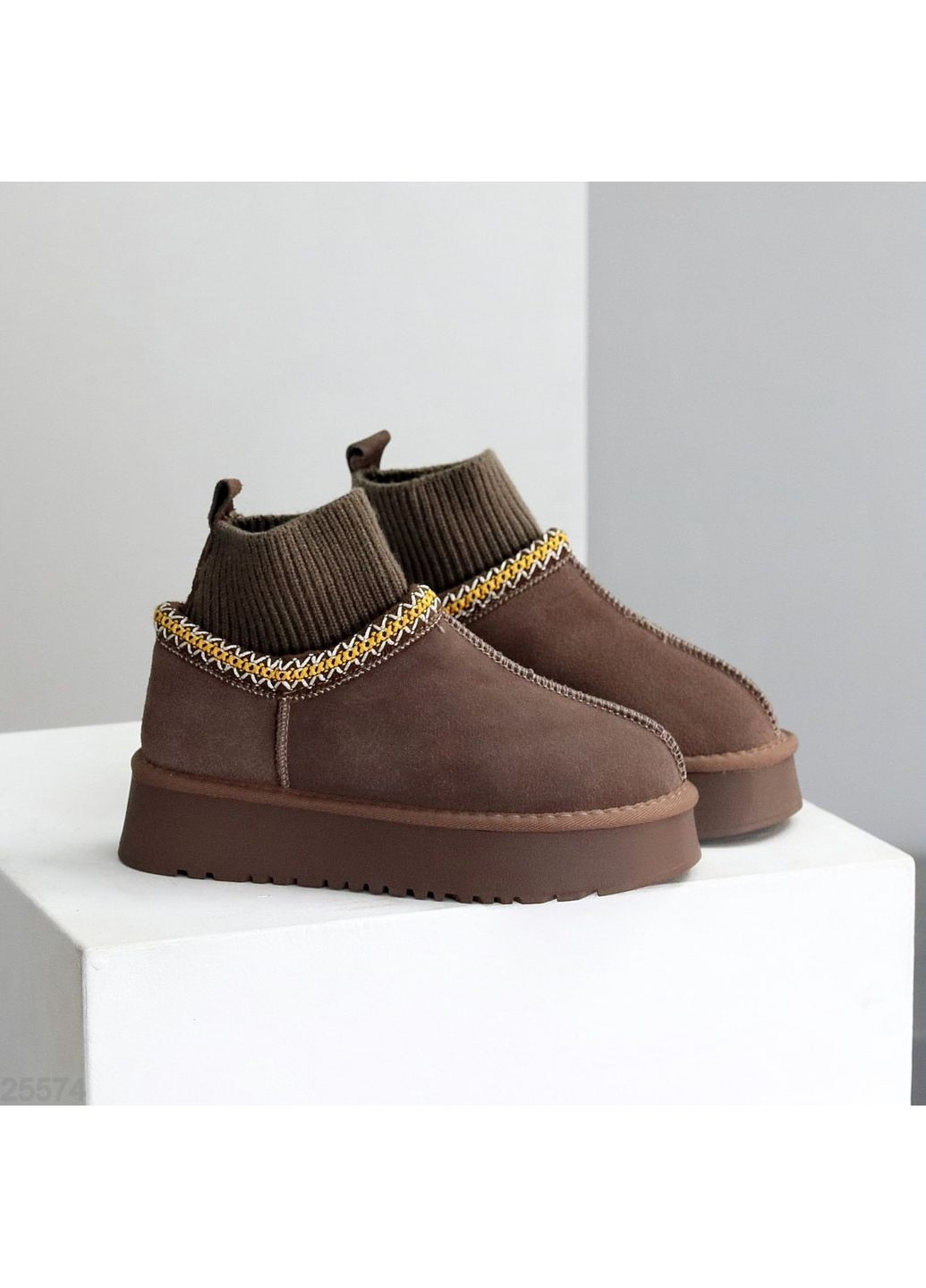 Замшеві Угги з імітацією шкарпеток Helen (363234893)