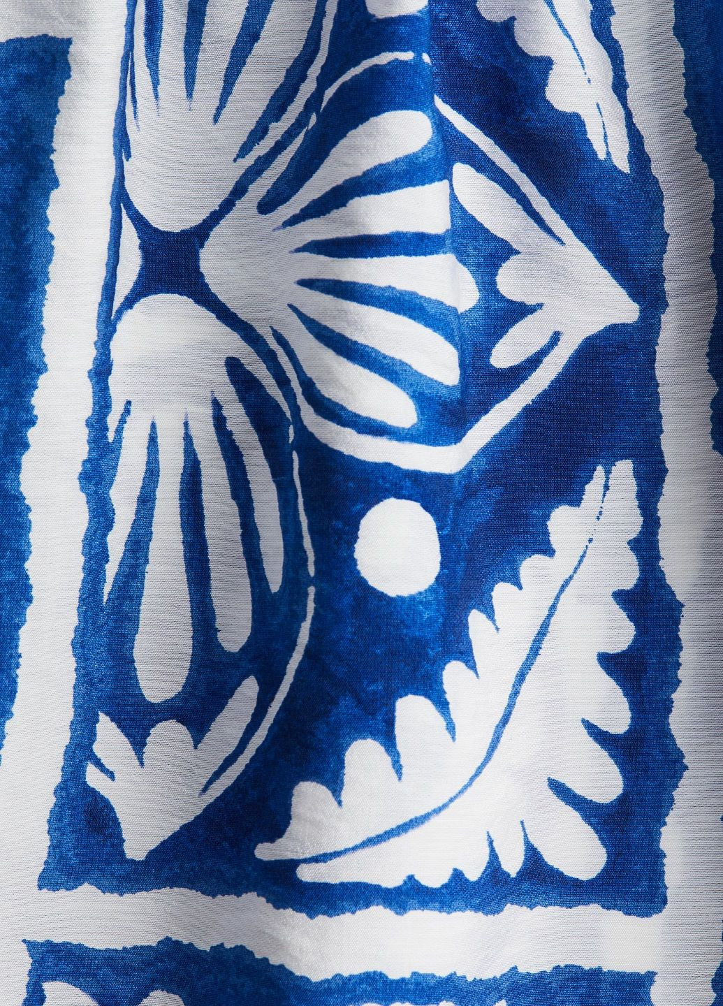 Синее кэжуал платье H&M с орнаментом