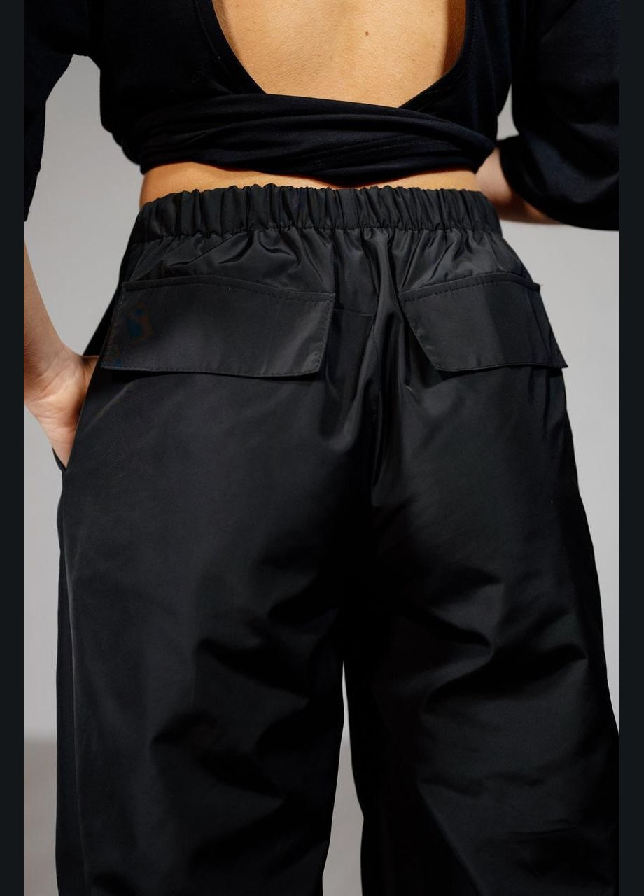 Штани-карго жіночі оверсайз з кишенями чорні MKAZ6412-1 Modna KAZKA (276650041)