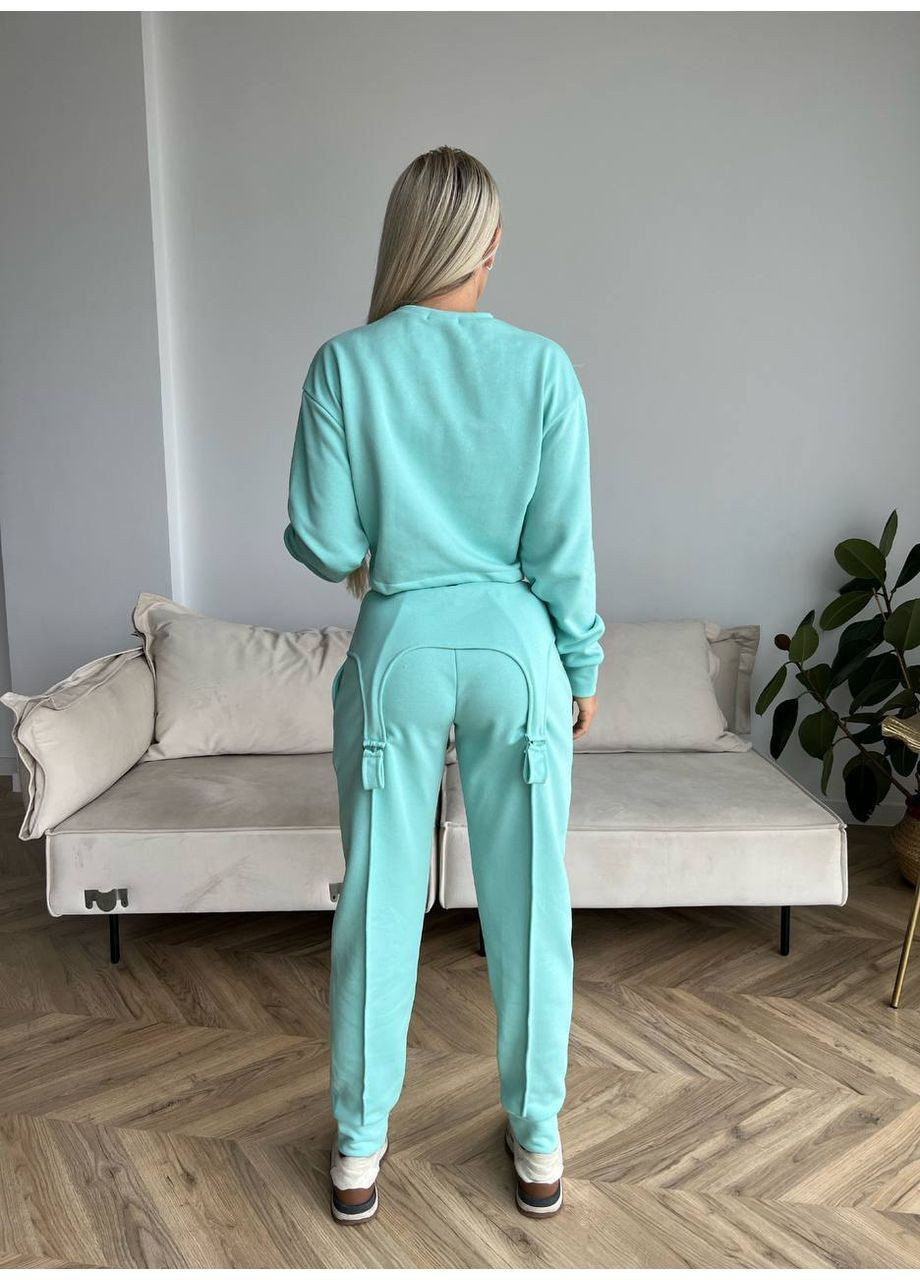 Жіночий костюм з ефектом імітації білизни Avanti (363850449)