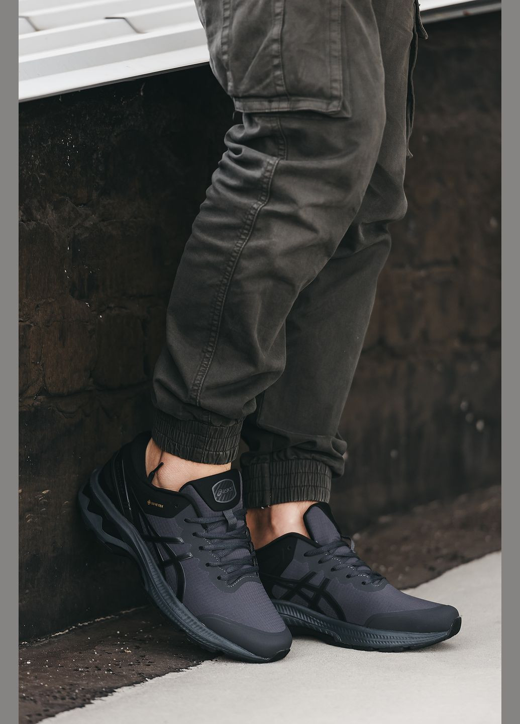 Серые всесезонные кроссовки мужские asics gel-kayano 27 gore-tex grey | асикс гель-каяно 27 серые No Brand