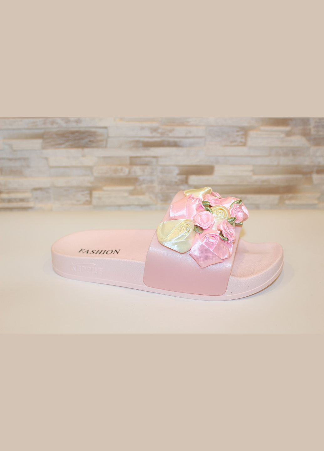 Шльопанці жіночі літні рожевого кольору No Brand Шльопанці літні жіночі (335821757)