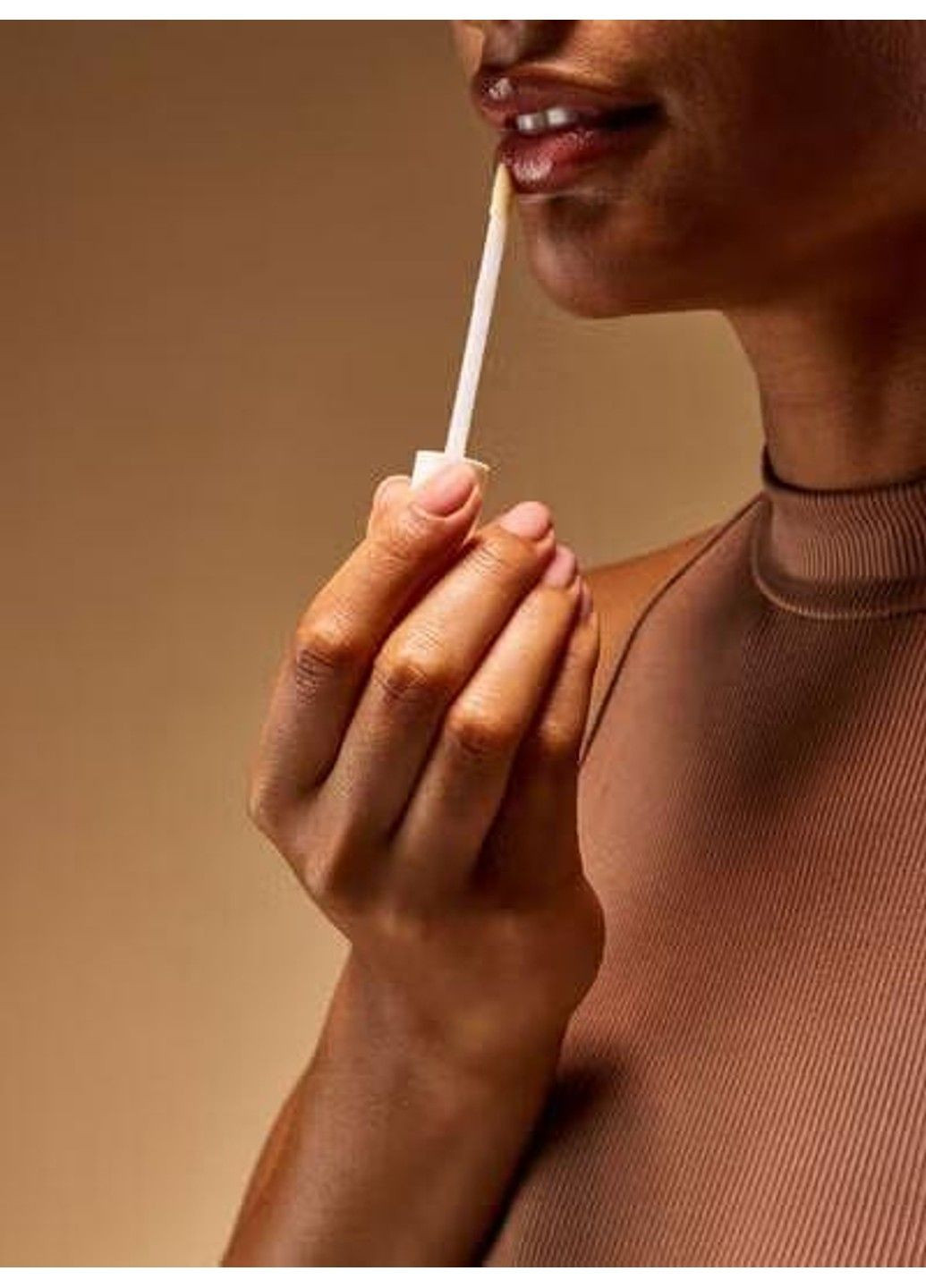 Блиск для губ Bath&Body Works Touch of Gold Lip Gloss 3.1 г Bath & Body Works (372017764)