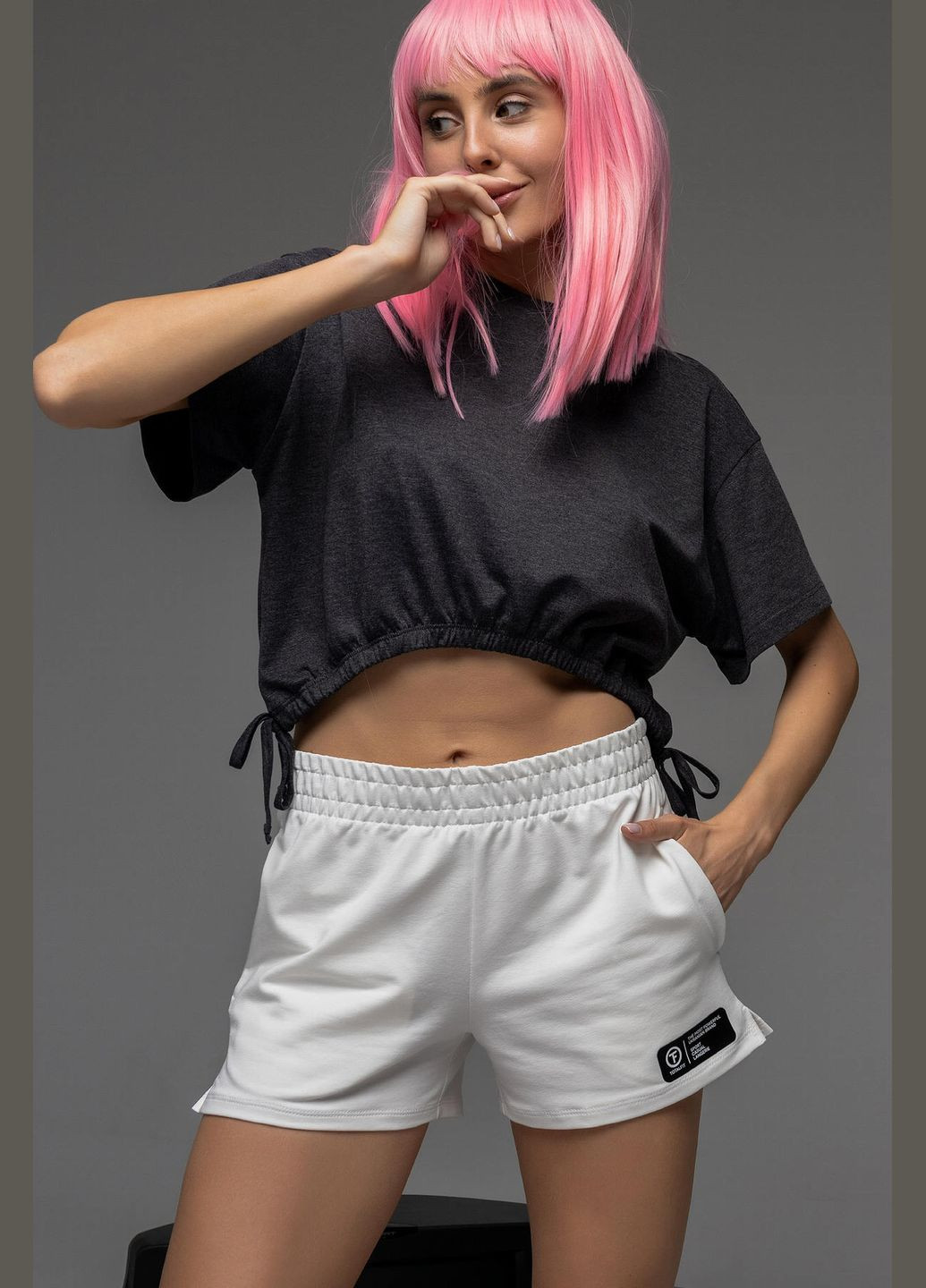 Жіноча коротка футболка TOTALFIT - (322927862)