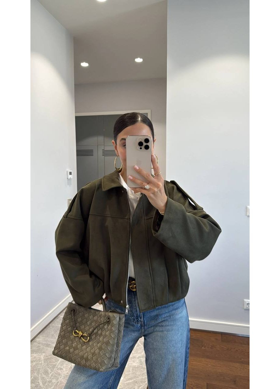 Жіночий замшевий бомбер на підкладці — заміри в описі GD/GL Модний простір на блискавці (364966036)