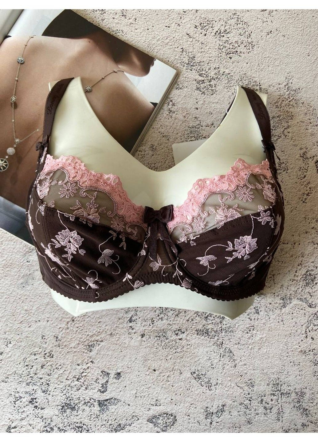 Коричневий мереживний бюстгальтер на третій розмір грудей без поролону Lanny Mode