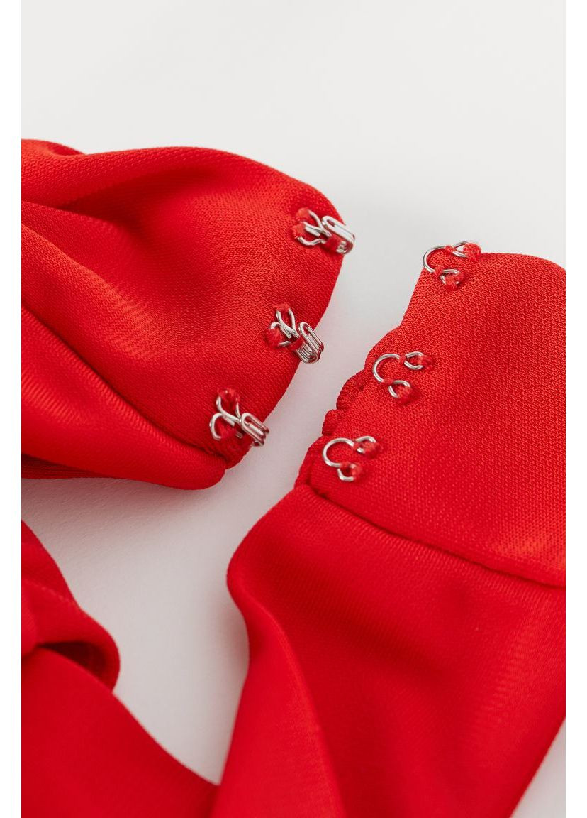 Червона сукня H&M