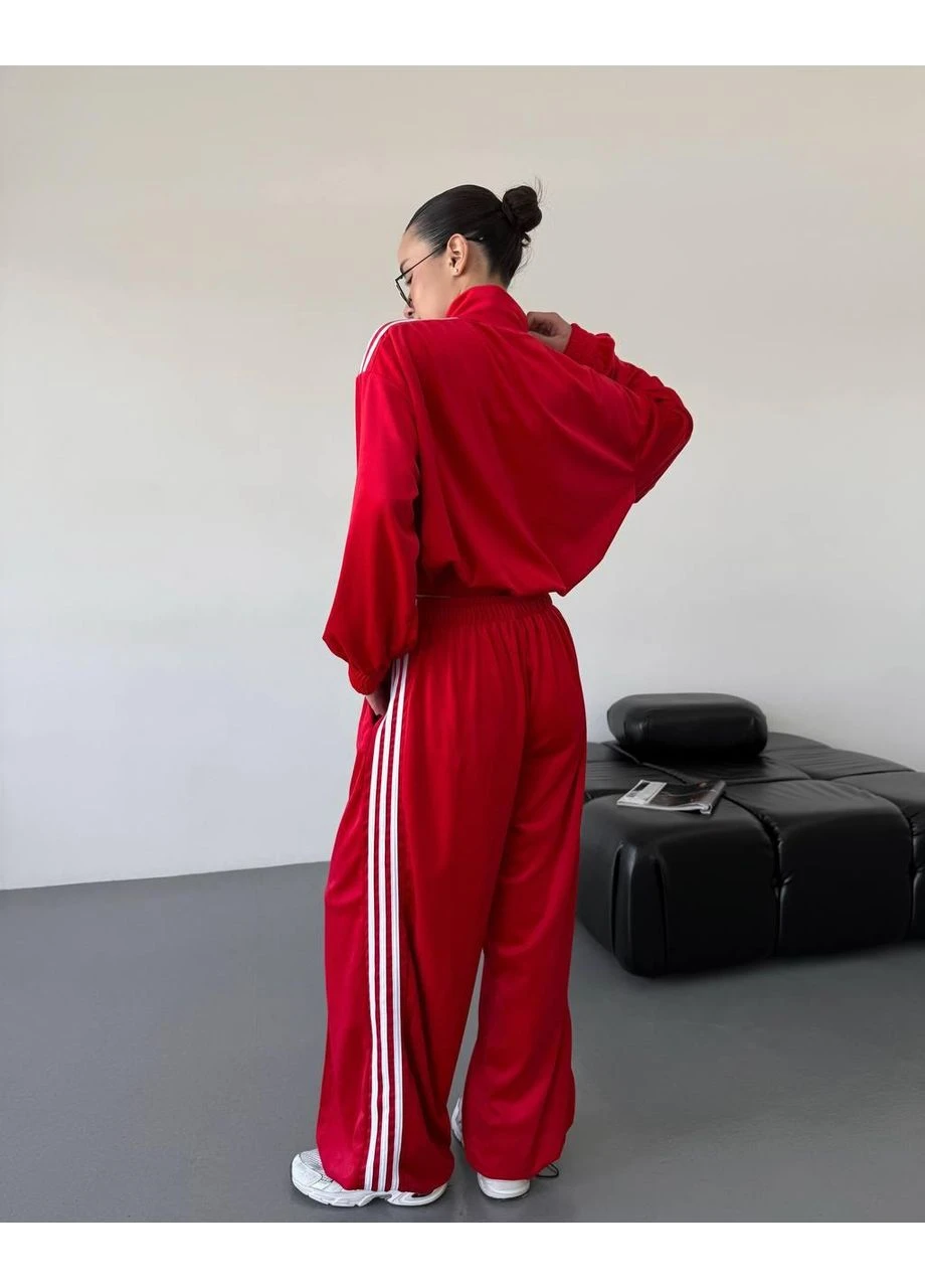Стильный удобный костюм с лампасами на молнии No Brand (393583078)