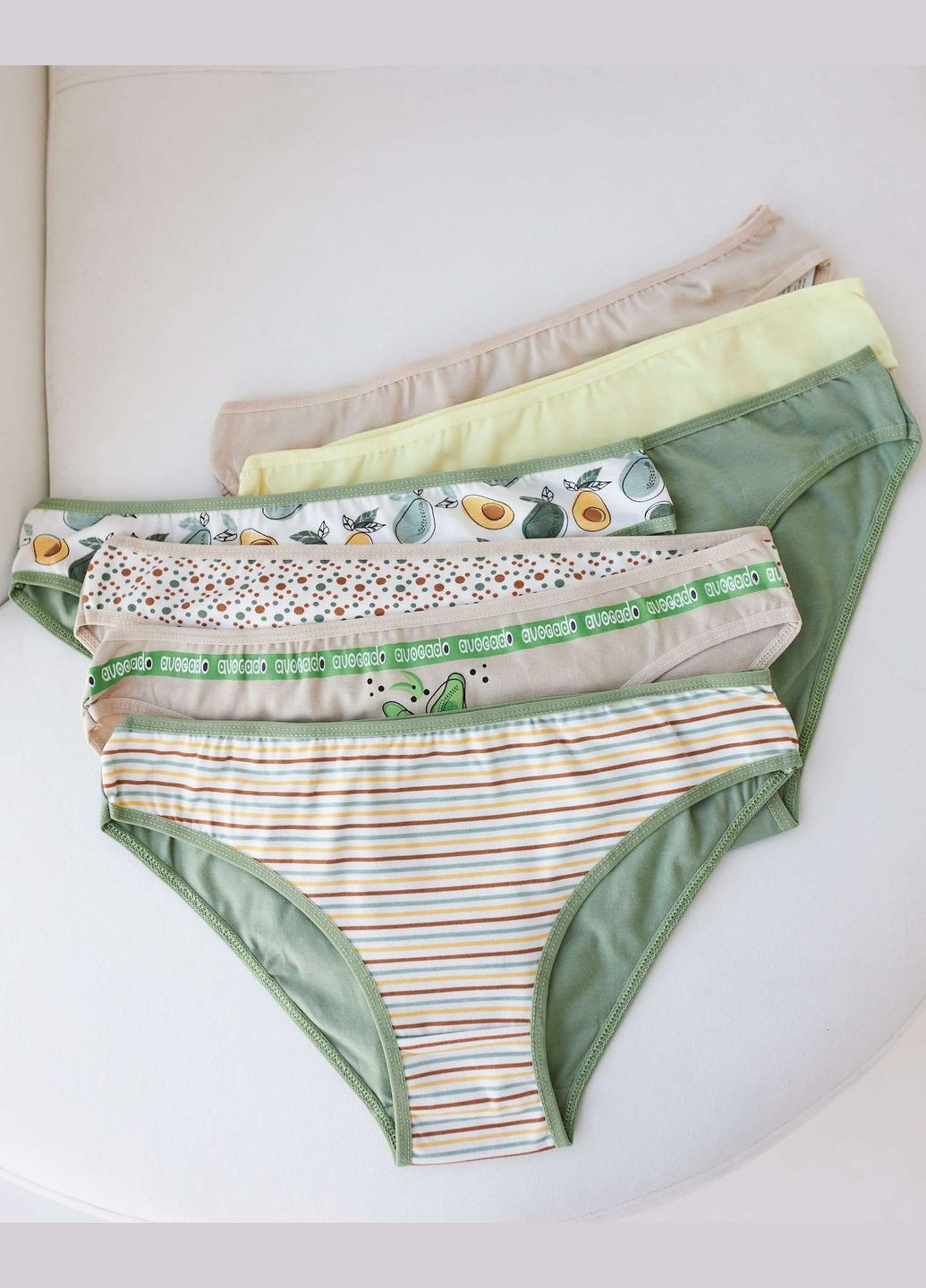 Набор женских базовых трусиков неделька - 7 шт. Nicoletta (303617398)