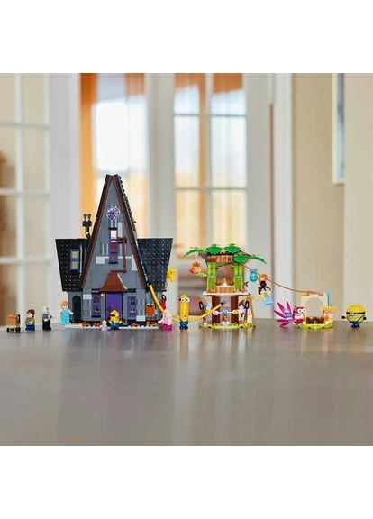 Конструктор Despicable Me 4 Родинний маєток Ґру й посіпак 868 деталей (75583) Lego (377724705)