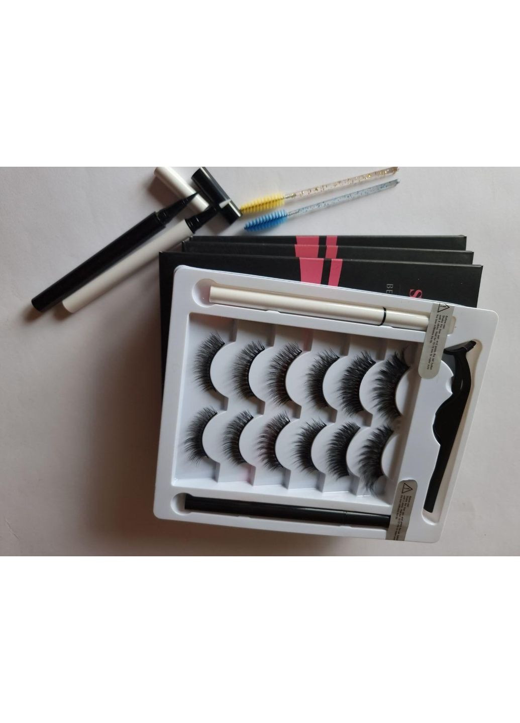 Набір багаторазові самоклеючі накладні вії 6 моделей + ДВА маркера: та прозорий Magnetic Lashes (366668406)