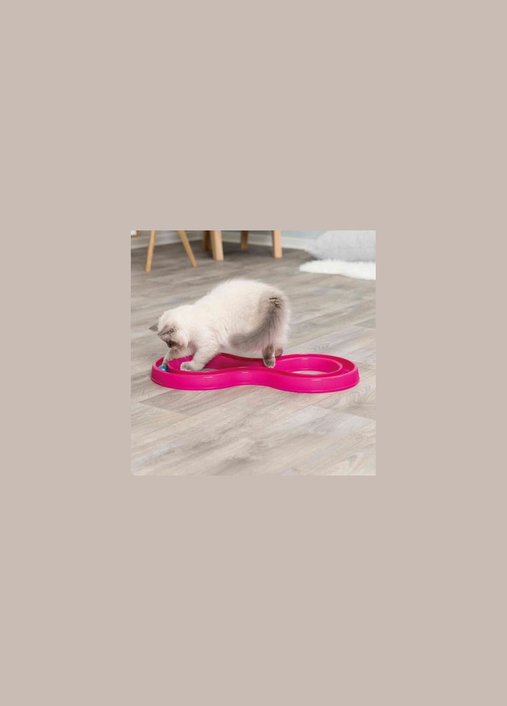 Игрушка Trixie Змейкавосьмерка с мячиком для кошек, 65х31 см (пластик) Природа игрушка trixie змейка-восьмерка с мячиком для кошек, 65х31 см (пластик) (276976063)