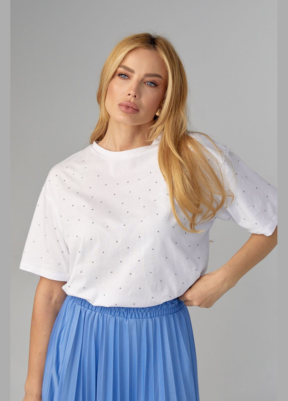 Белая летняя женская футболка с термостразами белый цвет Lurex
