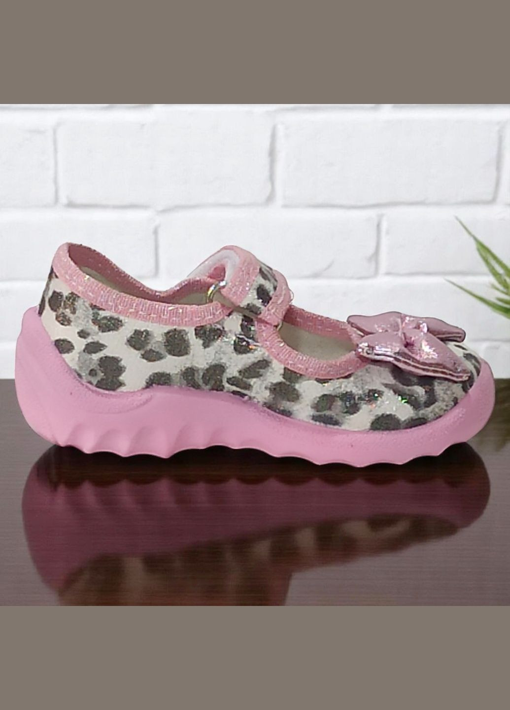 Кремовые ортопедические тапочки на липучке для девочки сменка в садик валди Waldi с бантом