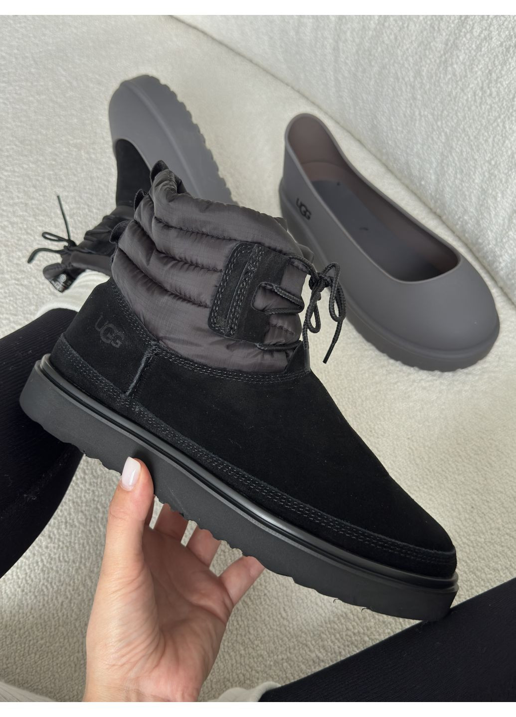 Кроссовки женские и мужские UGG Classic Mini Lace-Up Black | Угі Класік Міні чёрные демисезоны (372463794)