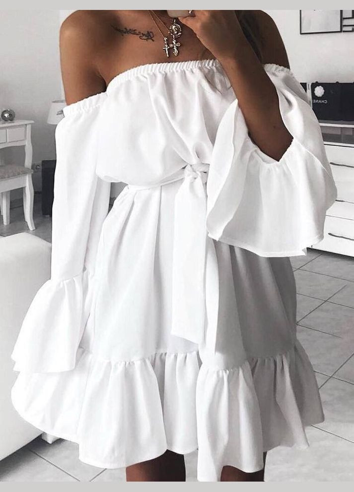 Молочна повсякденний сукня з відкритими плечима та об'ємними рукавами з відкритими плечима MonCher