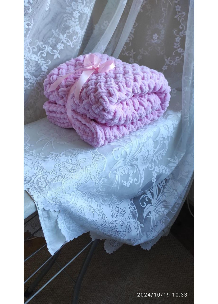 Плед плюшевый 100*120см цвет 185 ручной работы из пряжи пуффи узор плетенка Handmade (326835265)