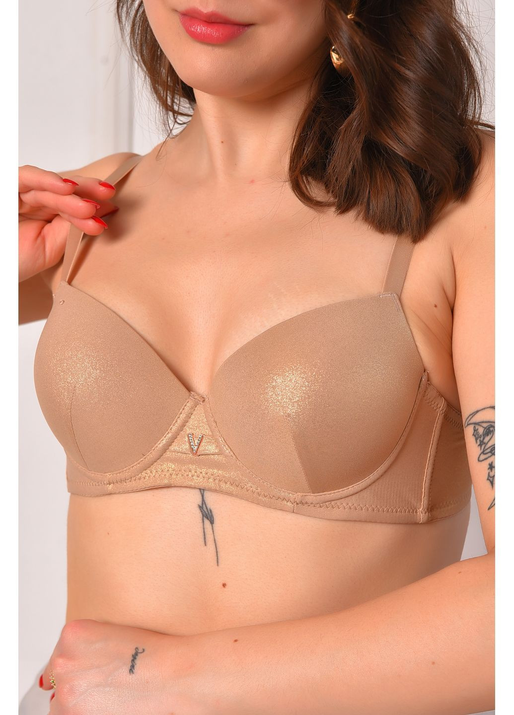 Бежевый бюстгальтер женский бежевого цвета чашка в Let's Shop полиамид