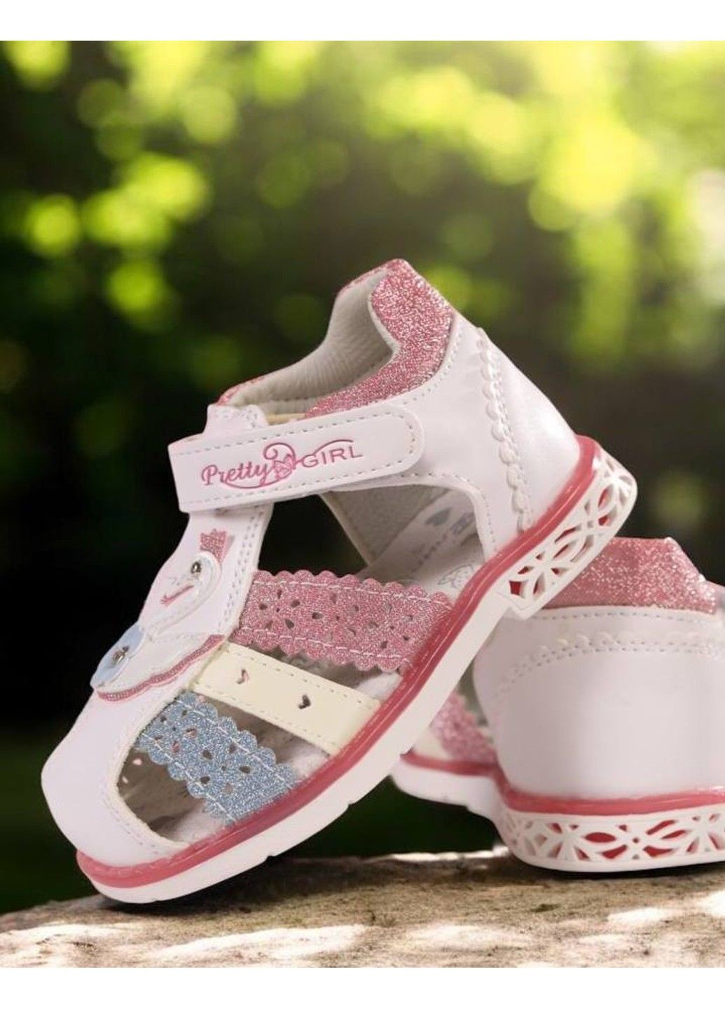 Розовые босоножки детские розовые Bl&Kl