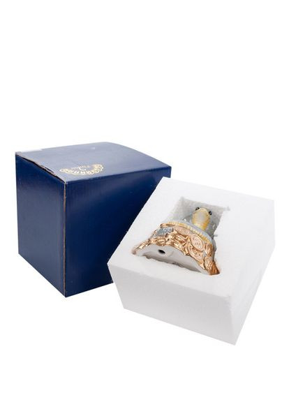 Фигурка фарфоровая Кобра на монетах 10 см 1104685 серая змея Pavone (346534075)