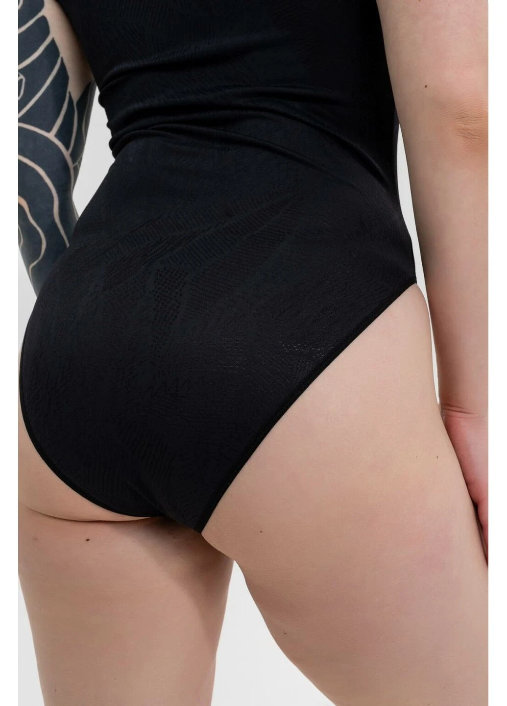 Боди с коротким рукавом Black Flame TOTALFIT (380980258)