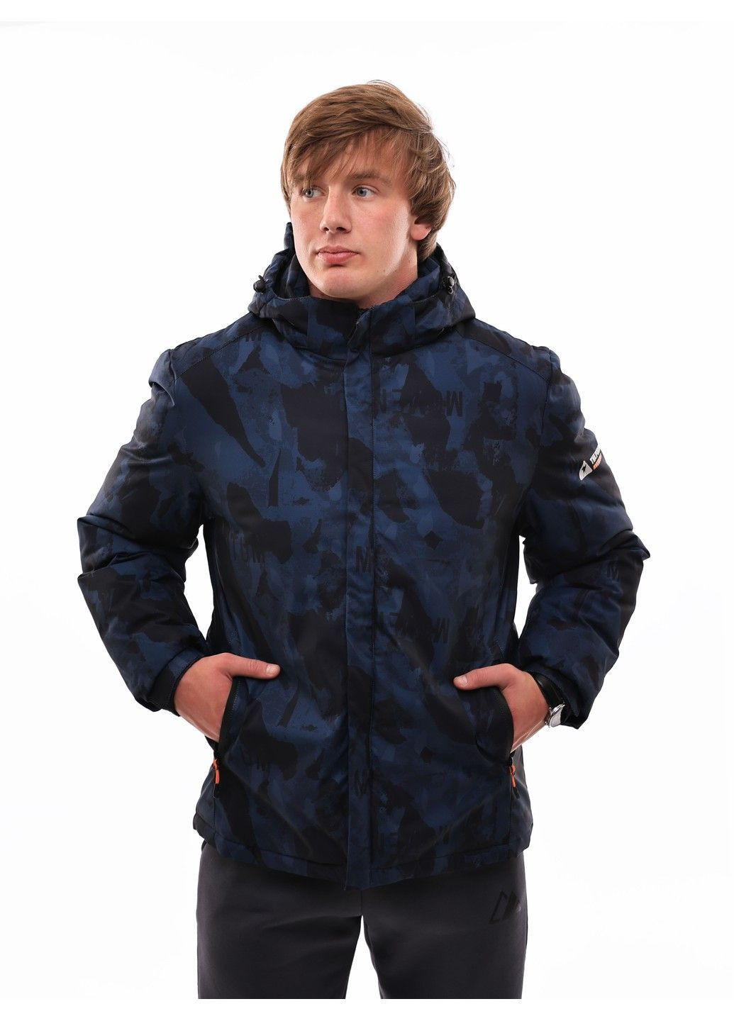 Чорна куртка зимова чоловіча Fashion