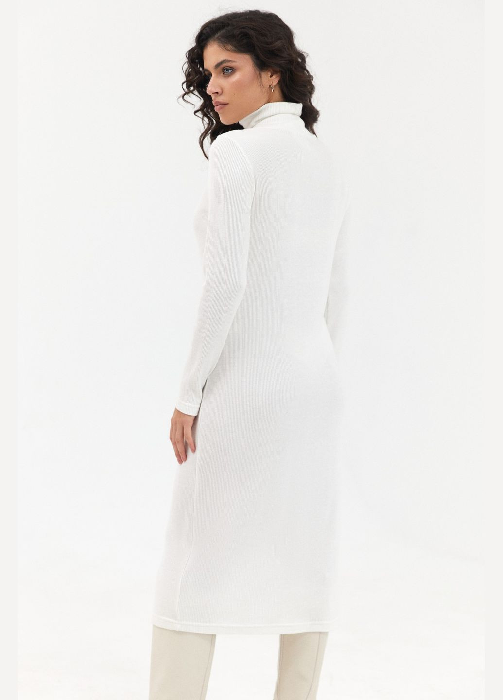 Молочна сукня пряма зі стійкою міді ангора-рубчик молочна Vovk однотонна