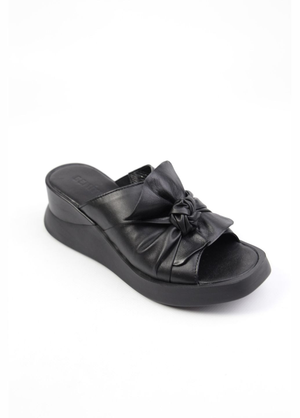 Шльопанці Benito (332787163)