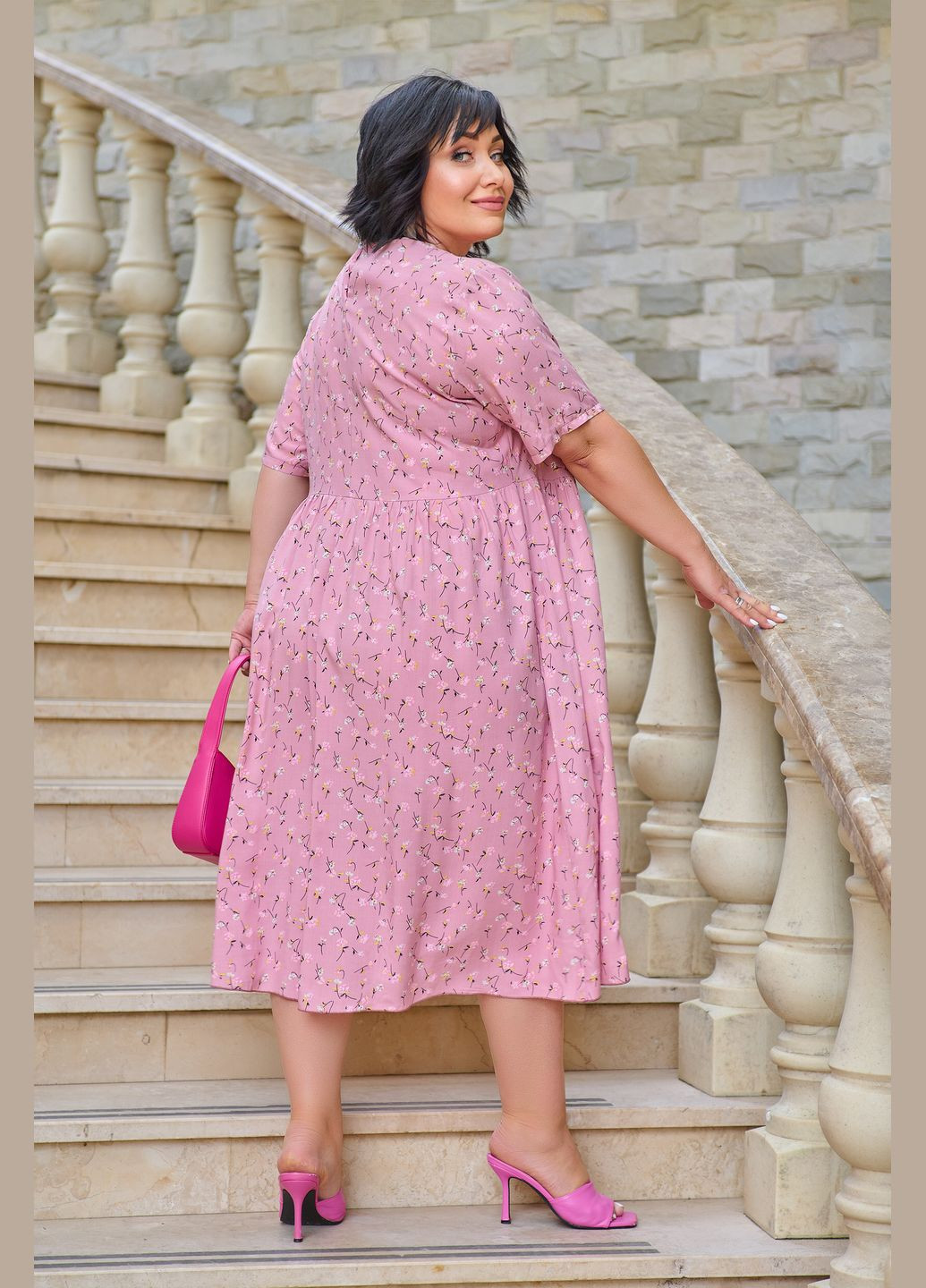 Розово-лиловое повседневный нежное платье а-силуэт No Brand с цветочным принтом