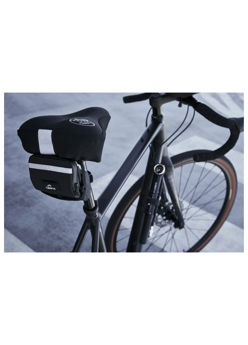 Велосипедный чехол с эффектом памяти 23х3,3х26 см черный Crivit (327415893)