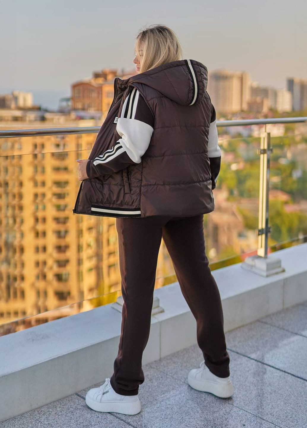 Спортивний костюм трійка жіночий оверсайз з флісу (жилетка + світшот + штани) No Brand (365701178)