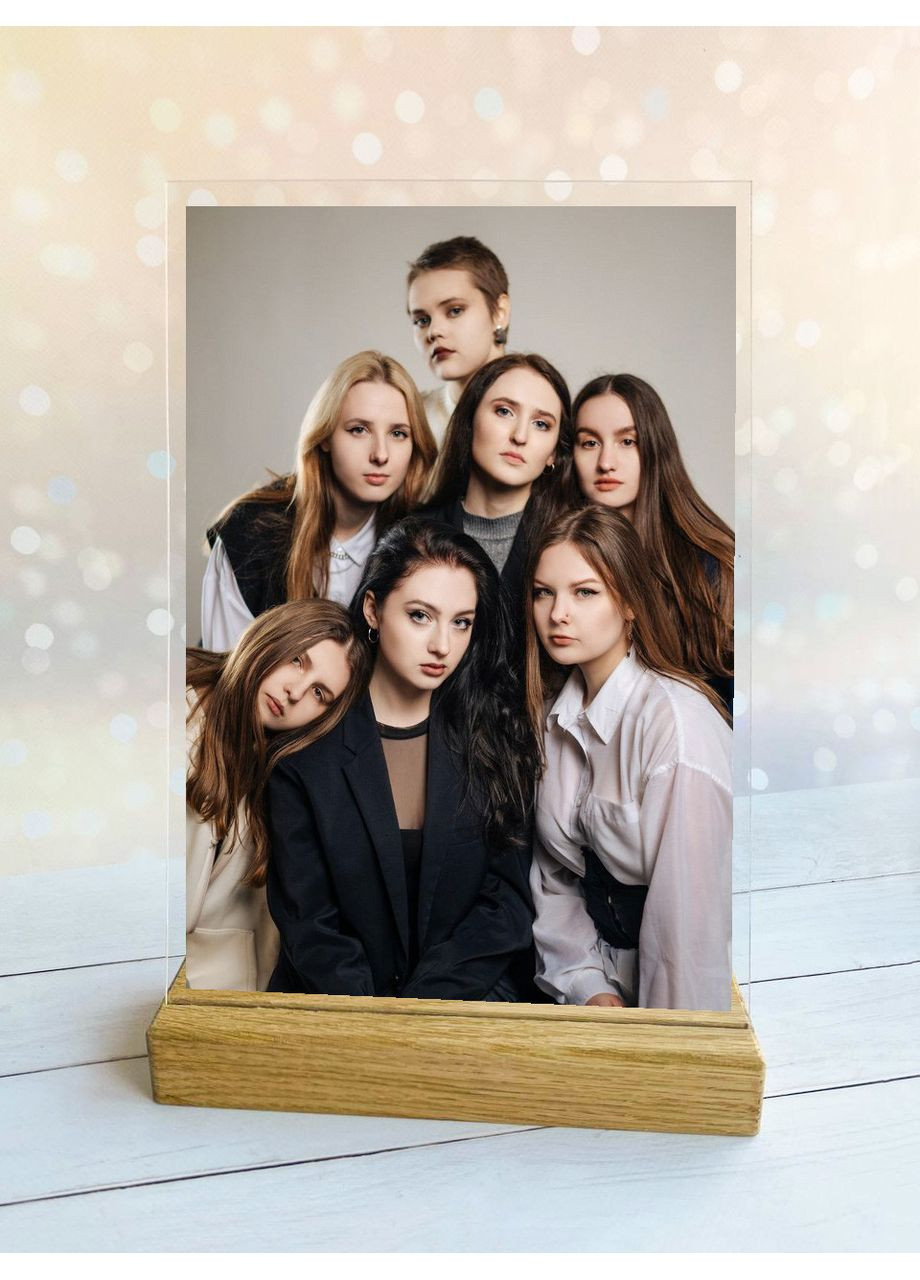 Велика акрилова фотографія на дерев'яній підставці (20х30 см, вертикальна) Creative (360699352)
