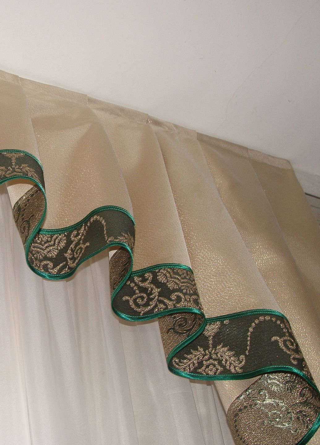 Жесткий ламбрекен с шторами Люкс 250см зеленый с молочным (43ж) Firanka Style (336964126)