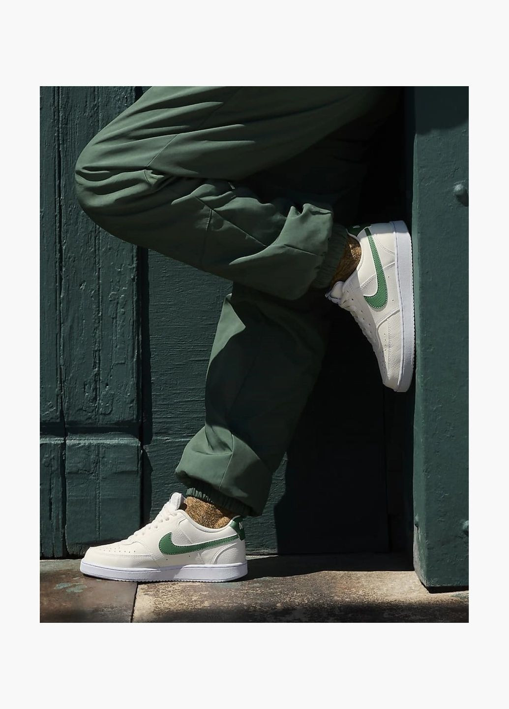 Кросівки жіночі Court Vision Low Next Nature White FQ8892-133 Nike білі (335012669)