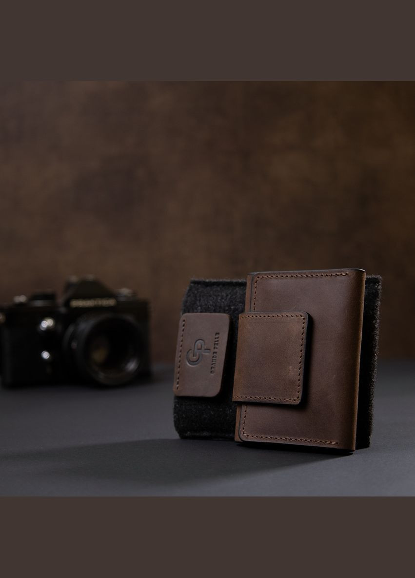 Чоловіча шкіряна візитниця коричневий 11362 Grande Pelle (362418216)