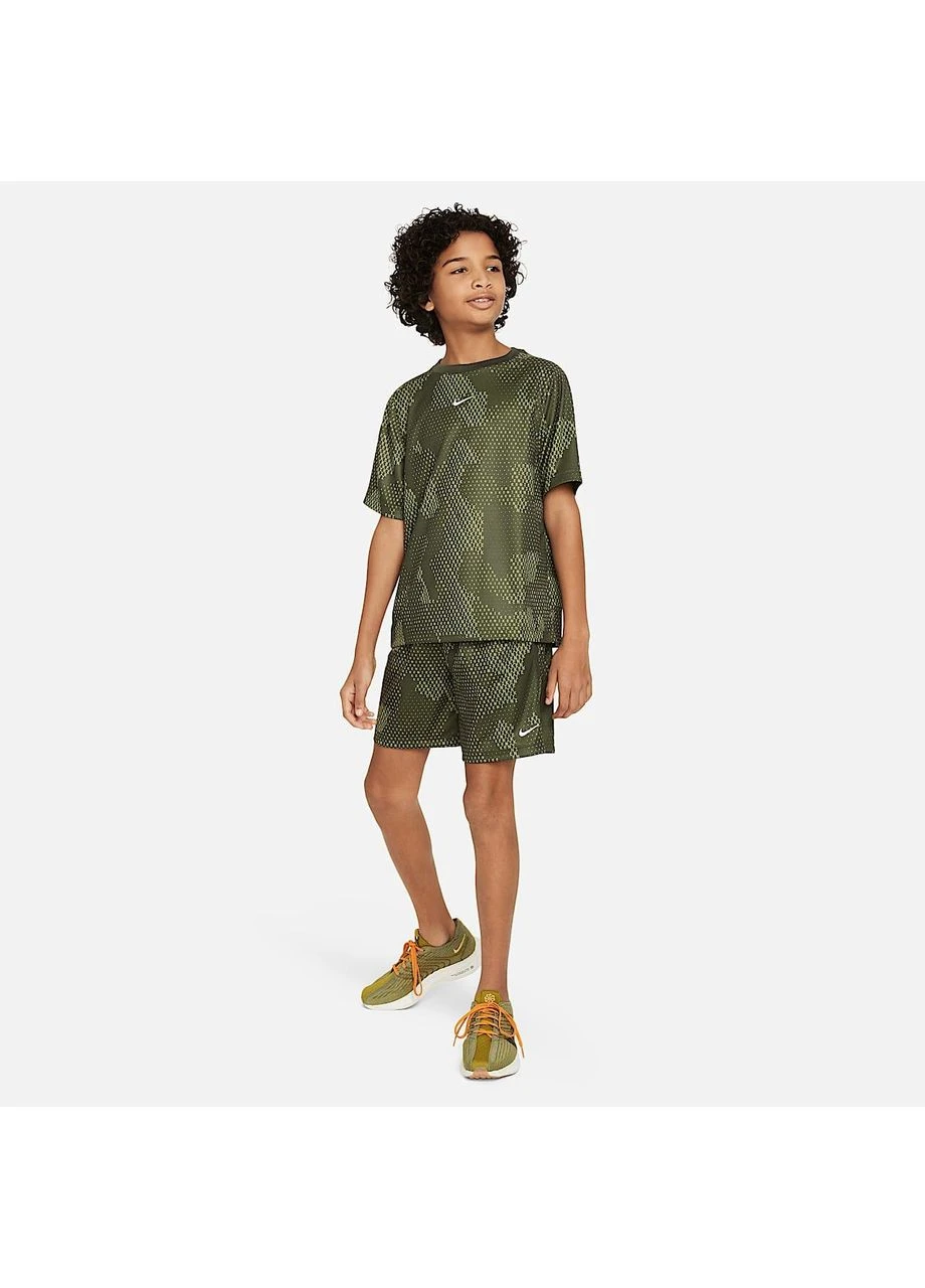 Шорти Multi Older Kids (Boys) Dri-Fit Shorts Camo/Green FN8696-325 Nike (399415609)