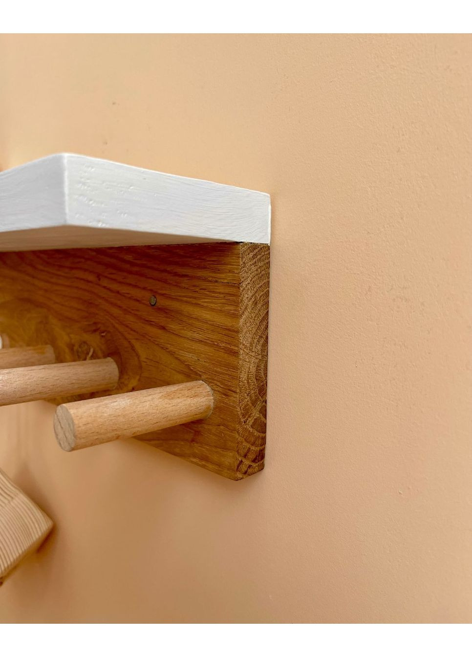 Вішалка з поличкою горіх, 80 см WittleWood (369632008)
