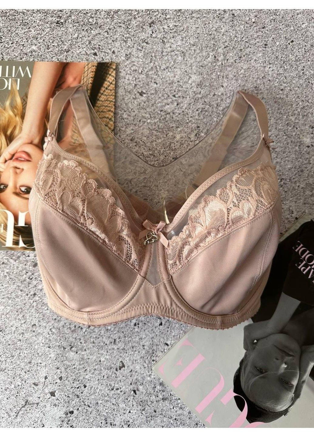 Пудровий бюстгальтер без поролону з сіточкою пудровий Lanny Mode