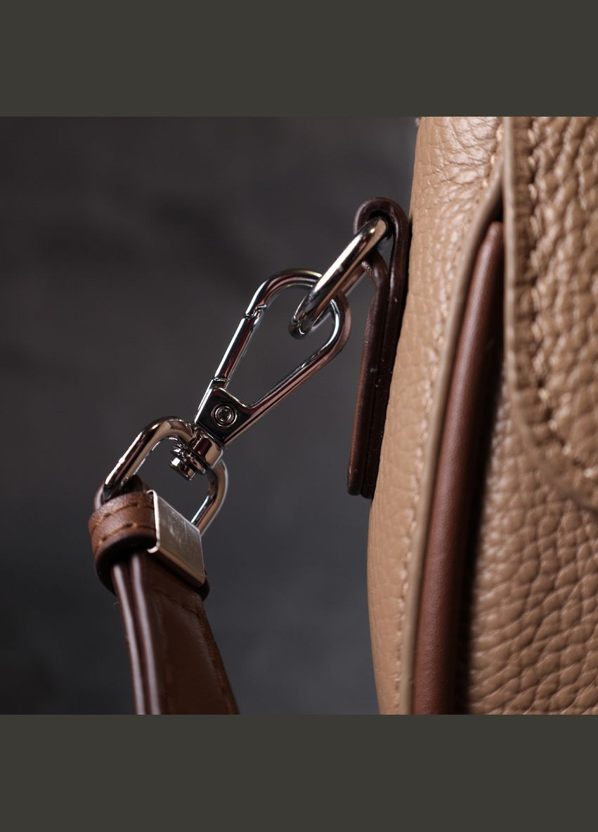 Женская полукруглая сумка через плечо с интересным магнитом-защелкой кожаная 22440 Бежевая Vintage (302008724)