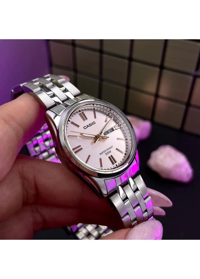 Женские часы LTP-1335D-4A, кварцевые, стальной браслет, WR 30 м Casio (402865785)