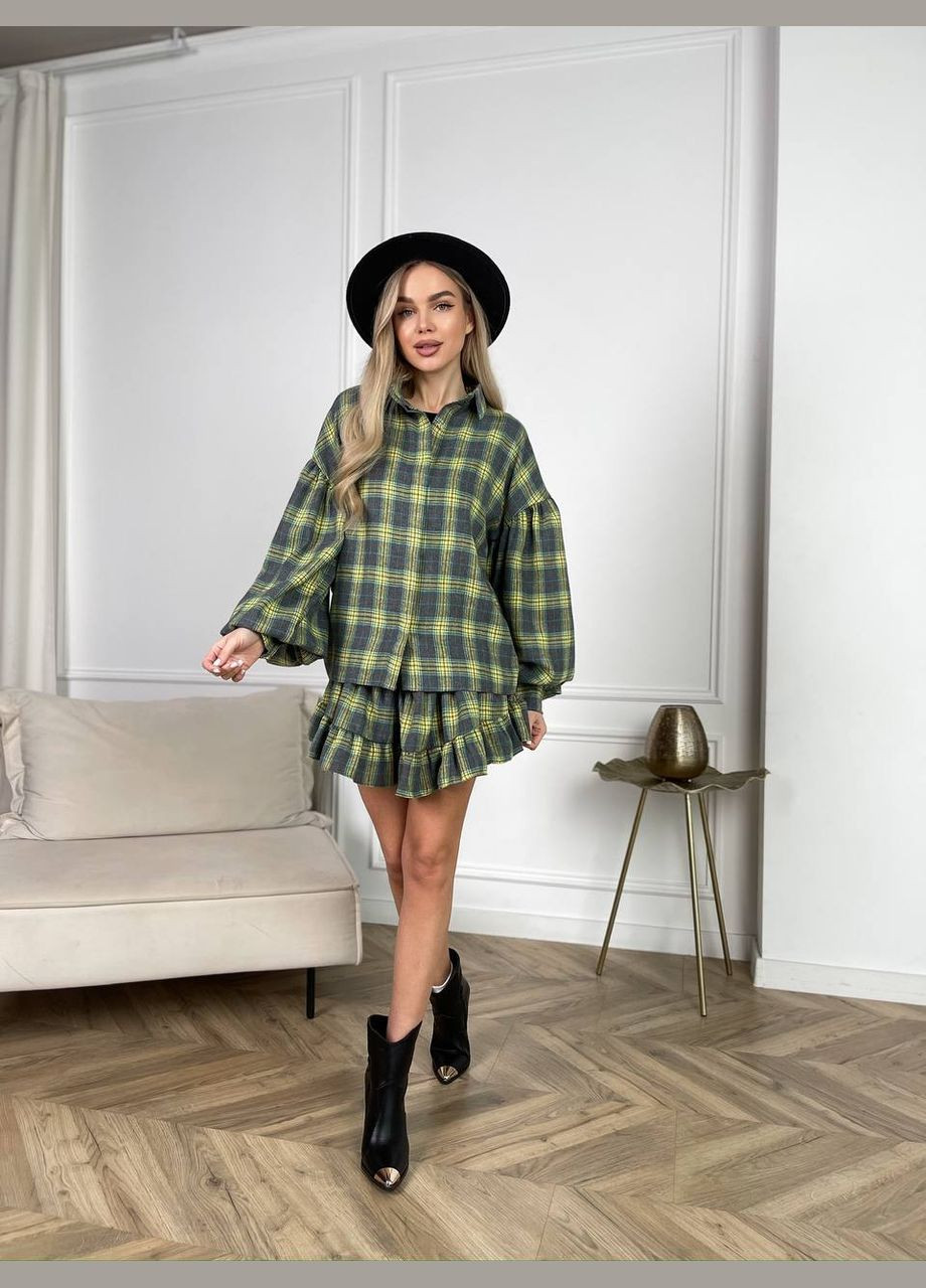 Женский клетчатый костюм: рубашка и короткая юбка мини в клетку No Brand (319155547)