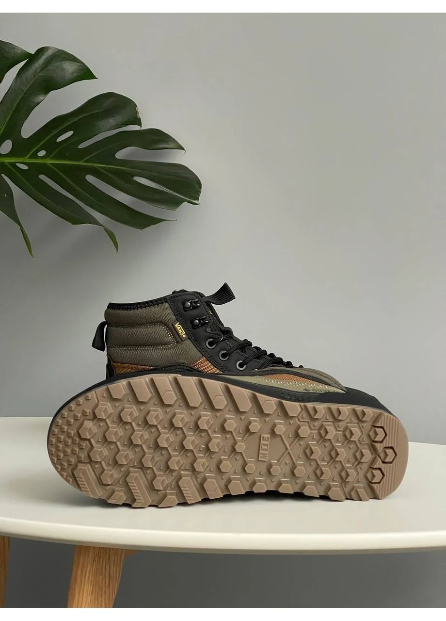 Оливковые (хаки) демисезонные кроссовки мужские vans old skool mte 1 gore tex hi black khaki winter fur | ванс олд скул mte 1 гор текс хаки No Brand