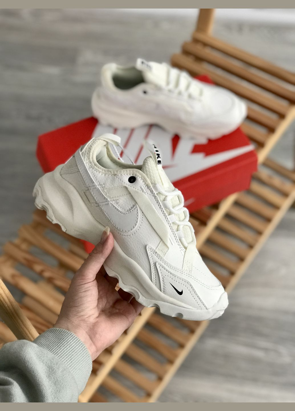 Кроссовки женские и мужские Nike TC 7900 beige | Найк тс 7900 бежевые No Brand бежевые демисезоны (307288659)