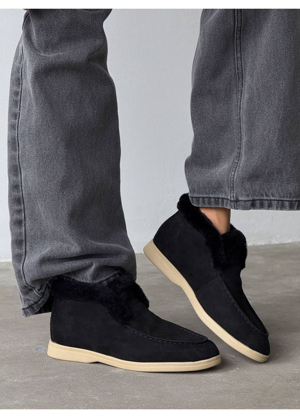 женские зимние лоферы из натуральной замши с мехом, черные, на низком ходу No Brand