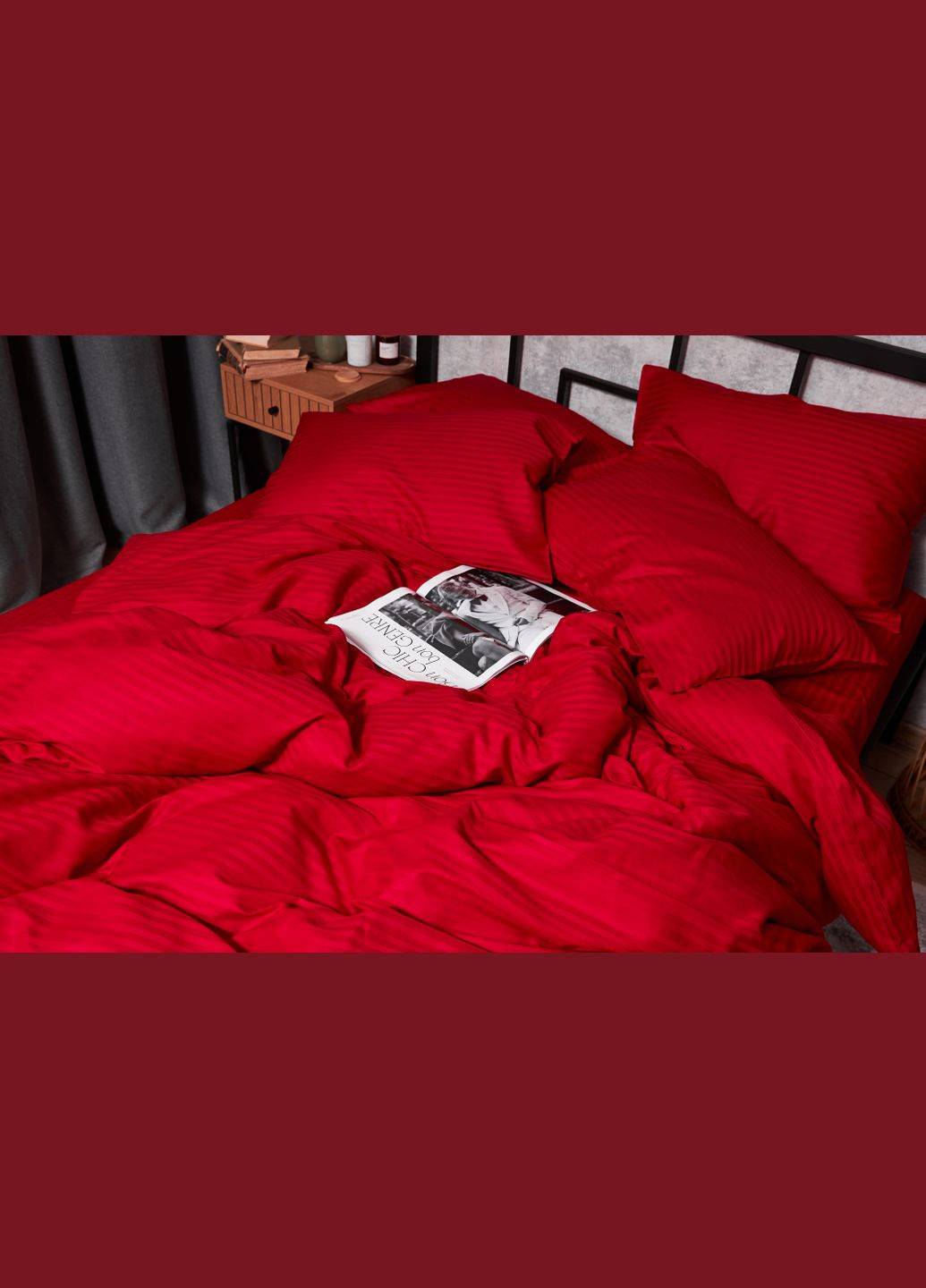 Комплект постельного белья Satin Stripe семейный 160х220х2 наволочки 4х50х70 (MS-820003603) Moon&Star Stripe Red (288044259)