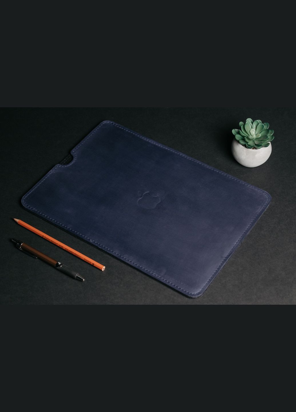 Кожаный чехол для MacBook FlatCase Синий 14 Skin and Skin (290850393)