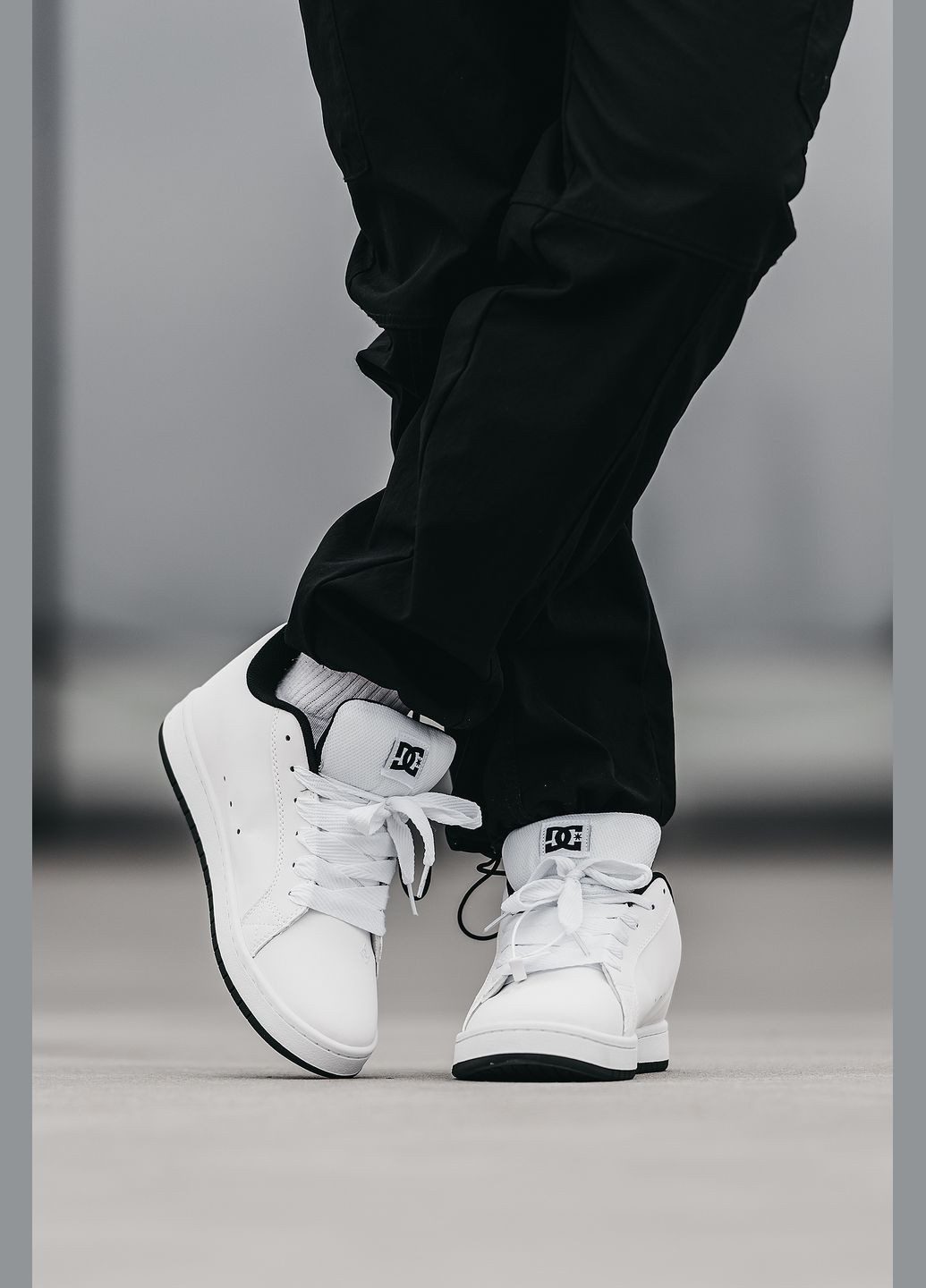 Кроссовки женские и мужские DC Shoes Court Graffik white | ДС Шуз белые No Brand белые всесезоны (315006166)