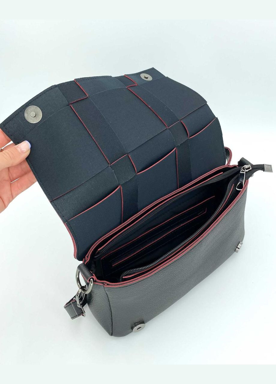 Маленька жіноча сумка клатч через плече з екошкіри "Ірма" чорна з червоним WeLassie (298571160)