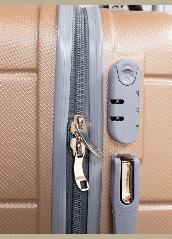 Чемодан 147A цвет шампань размер XS Carbon (317168114)