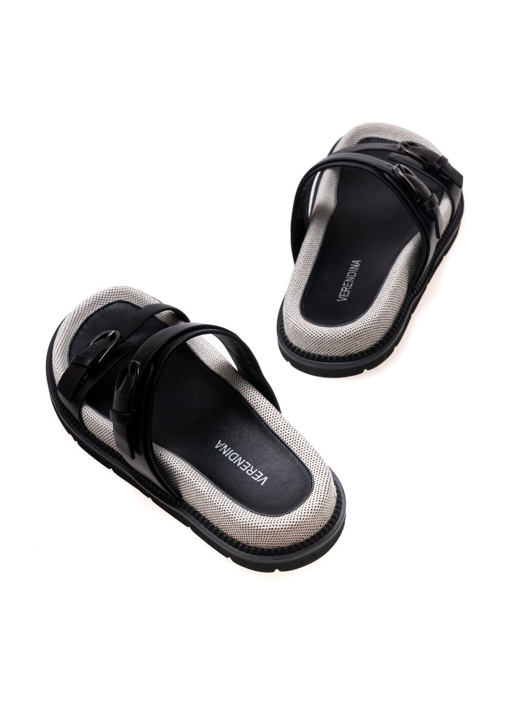 Черные шлепанцы 01674 черные Verendina